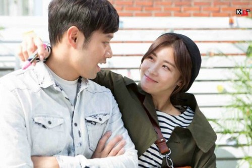 Câu Chuyện Ly Kỳ Của Tiểu Thuyết Gia Life Risking Romance